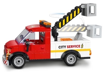 LEGO® City Shopping Street