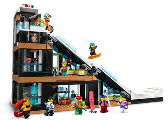 LEGO® Ski and Climbing Center