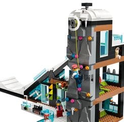 LEGO® Ski and Climbing Center