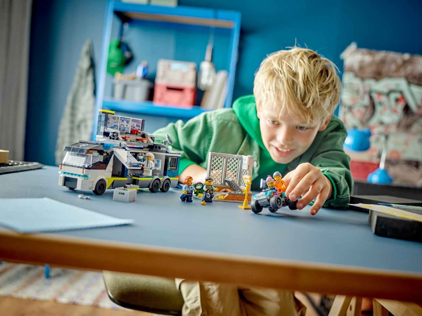 LEGO® Police Mobile Crime Lab Truck