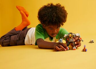 LEGO® Space Construction Mech