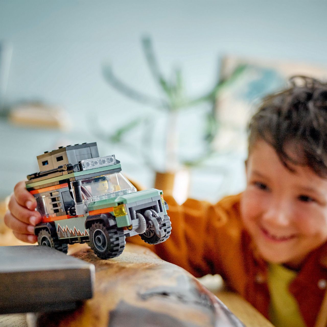 LEGO® Off-Road 4x4 Mountain Truck