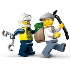 LEGO® Police Motorcycle Chase