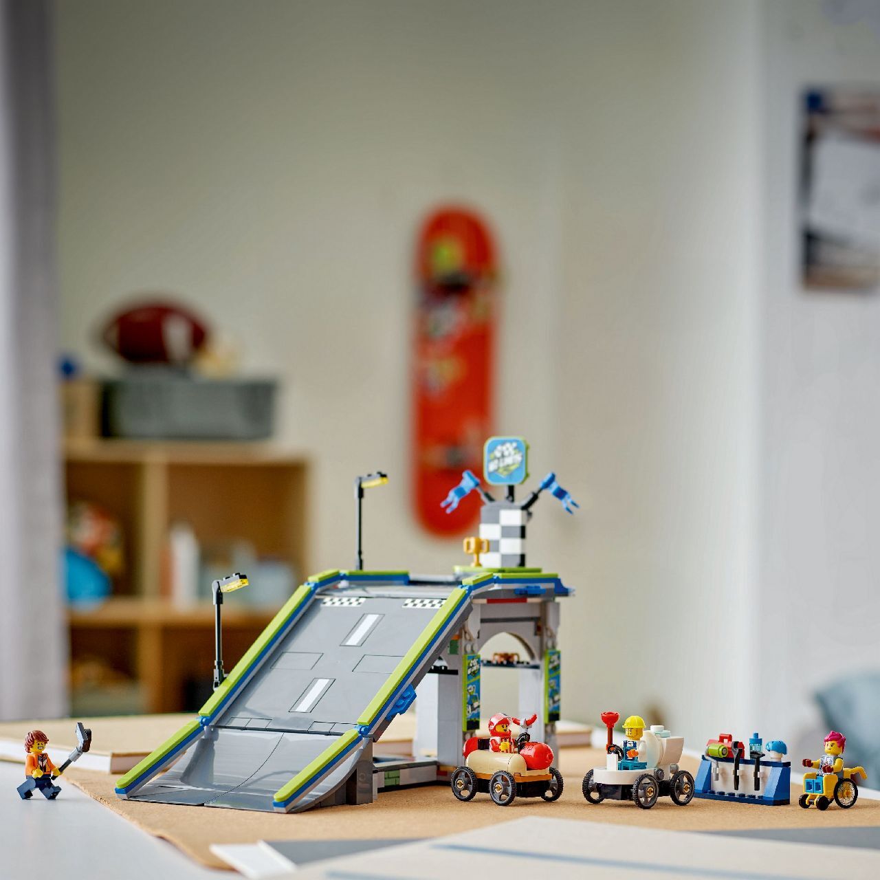 LEGO® No Limits: Race Car Ramp Track