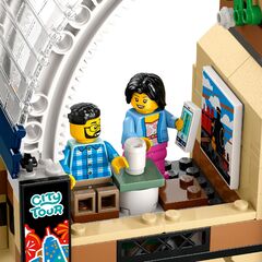 LEGO® Central Train Station