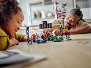 LEGO® F1® Grid with VCARB & Sauber Race Cars