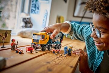 LEGO® Cement Mixer
