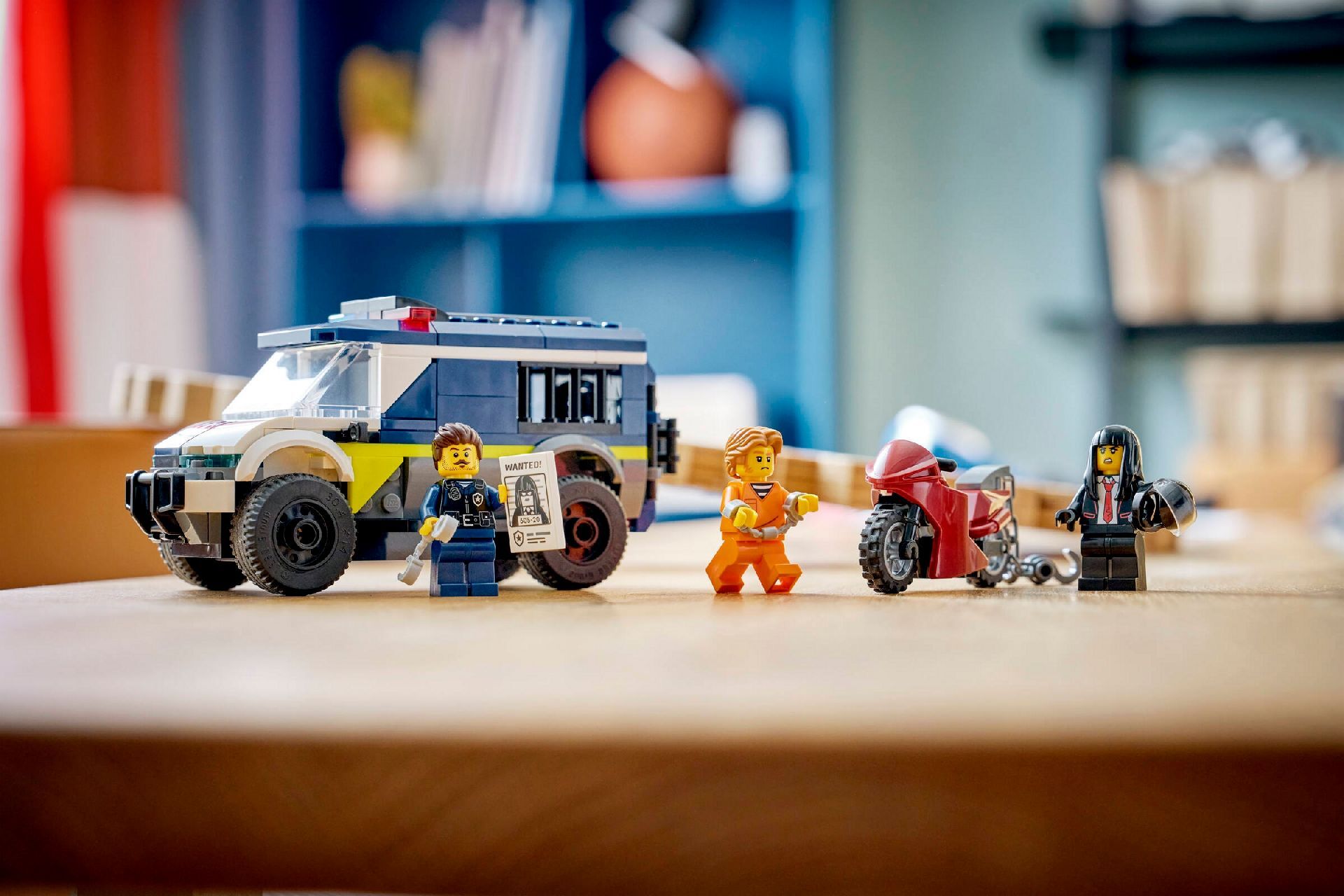 LEGO® Police Prisoner Transport Van