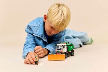 LEGO® Snowplow