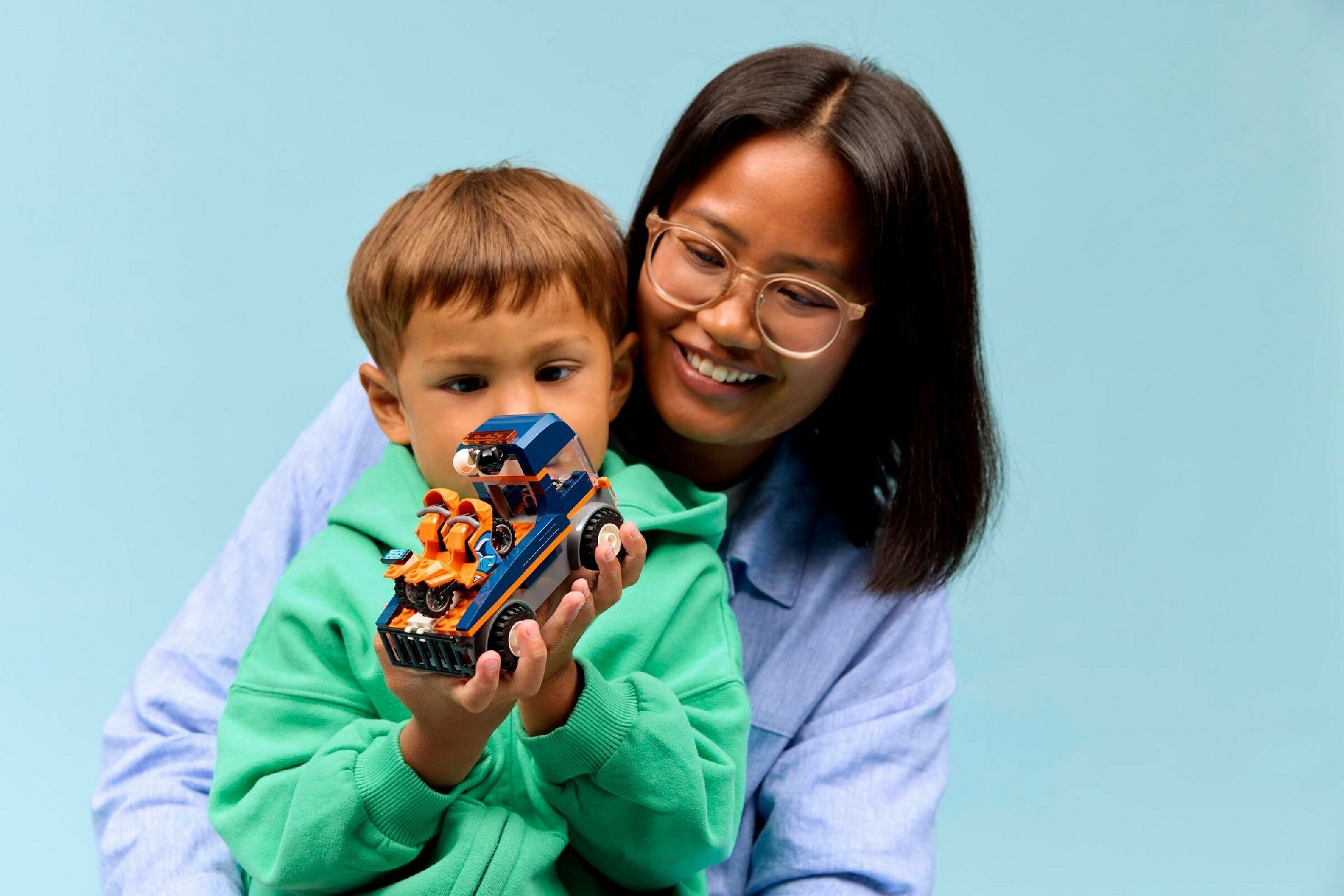 LEGO® Motorcycle Transporter