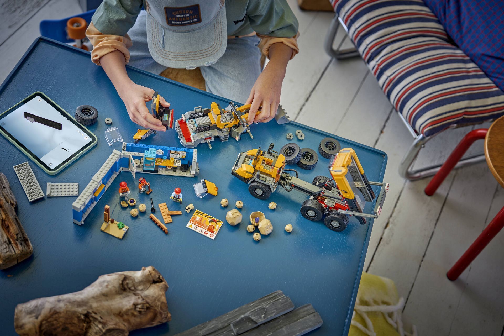 LEGO® Dump Truck & Front End Loader