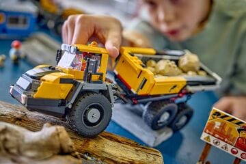 LEGO® Dump Truck & Front End Loader