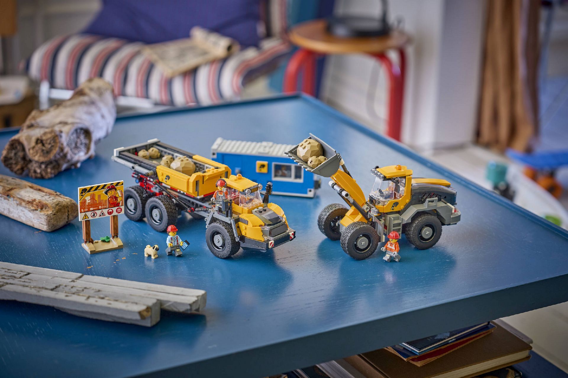 LEGO® Dump Truck & Front End Loader