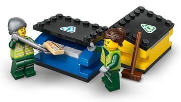 LEGO® Recycling Truck