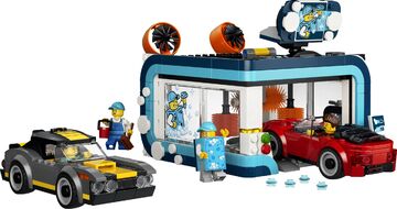 LEGO® Drive-Through Car Wash