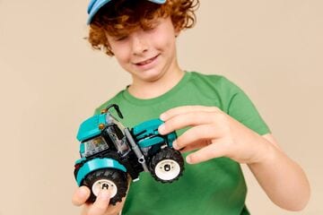 LEGO® Tractor