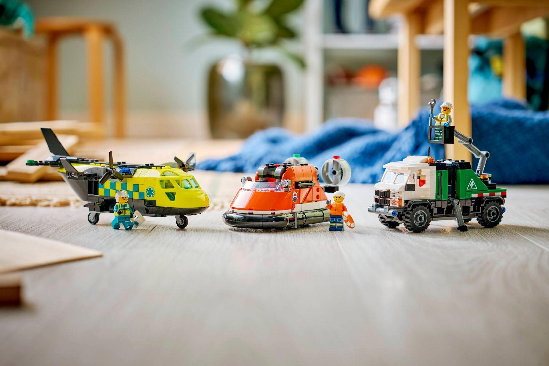LEGO® Airplane, Service Truck & Hovercraft Remix