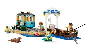 LEGO® Classic Beach Streetcar