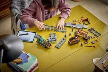 LEGO® Vintage Steam Train