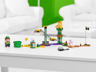 LEGO® Adventures with Luigi Starter Course