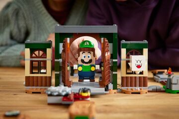LEGO® Luigi’s Mansion™ Entryway Expansion Set