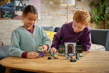 LEGO® Luigi’s Mansion™ Entryway Expansion Set