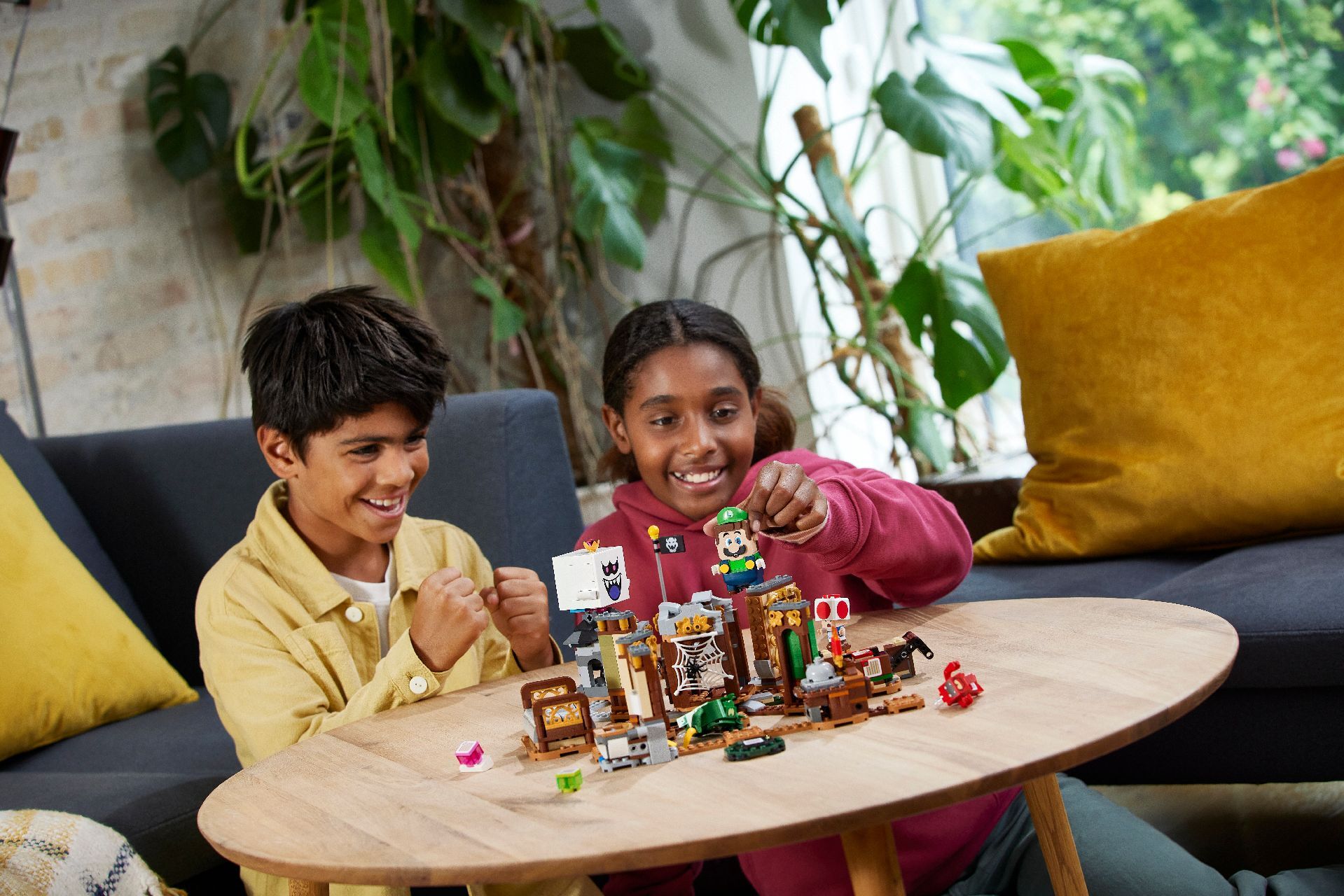 LEGO® Luigi’s Mansion™ Haunt-and-Seek Expansion Set