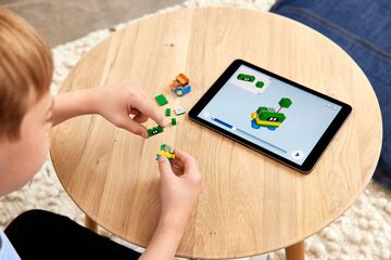 LEGO® Character Packs – Series 4