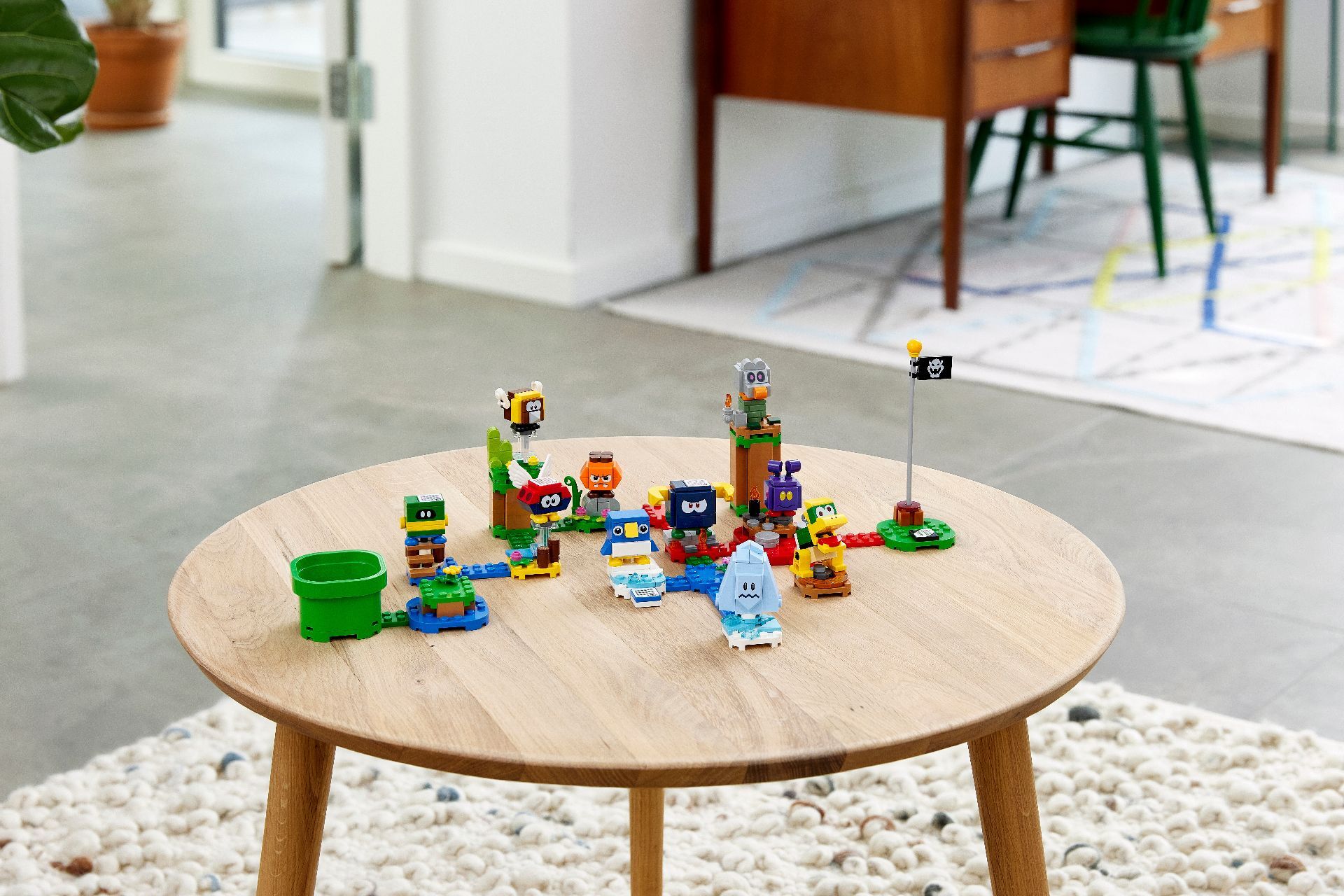 LEGO® Character Packs – Series 4