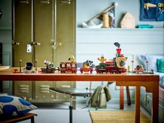 ليغو® قطار Bowser السريع