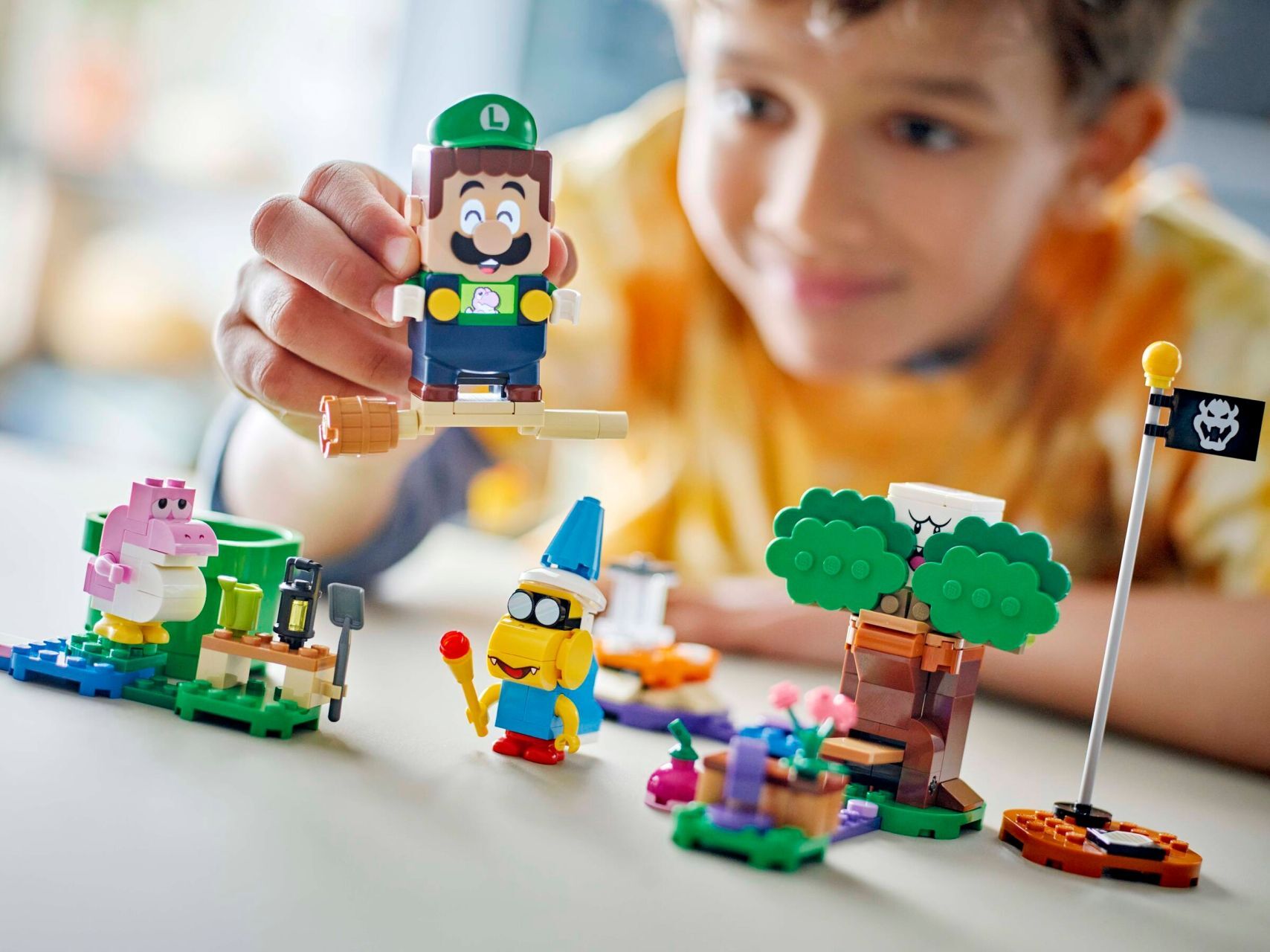 LEGO® Adventures with Interactive LEGO® Luigi™ Official LEGO® KW