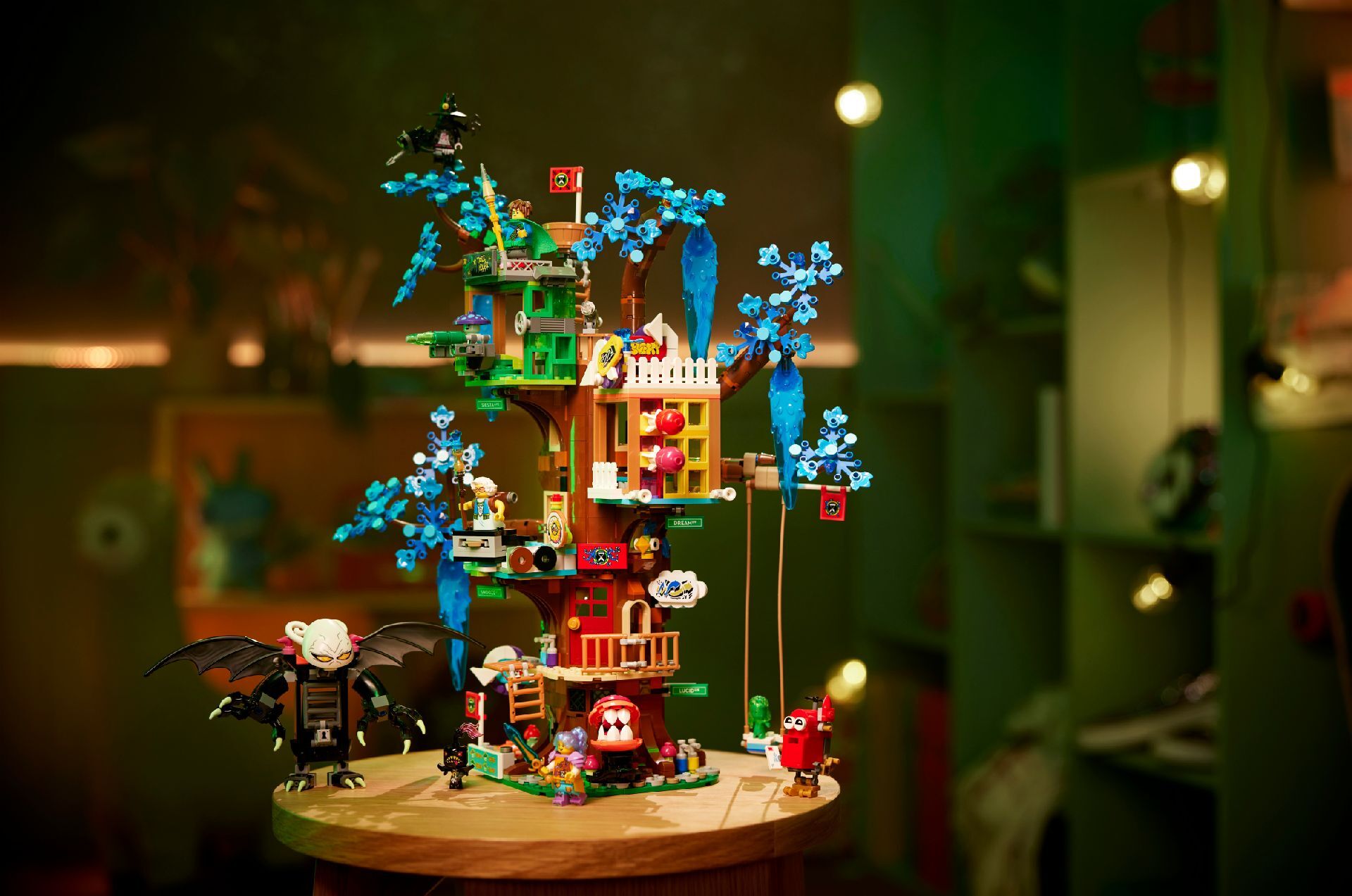 LEGO® Fantastical Tree House