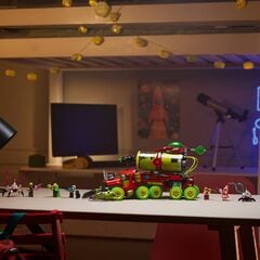 LEGO® Mateo's Spray Paint Truck