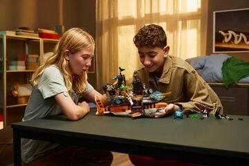 LEGO® Tiger Shark Tank