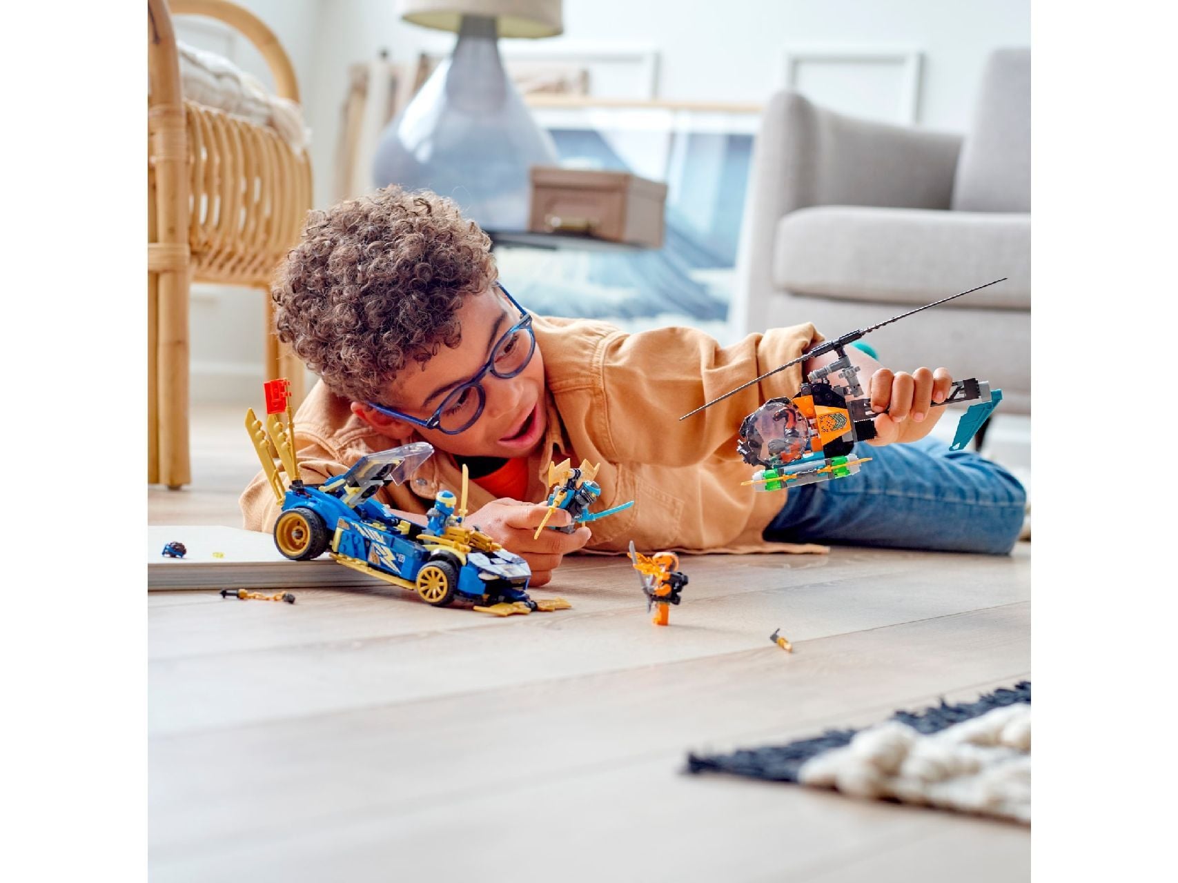 لعبة جاي آند نيا ريس كار إيفو من ليغو®