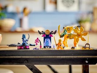 LEGO® Arin's Battle Mech