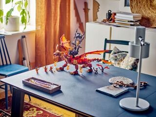 LEGO® Source Dragon of Motion