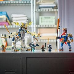 LEGO® Rogue's Mech Dragon Rider