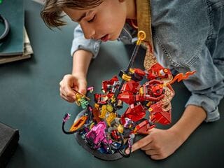 LEGO® The Fire Knight Mech