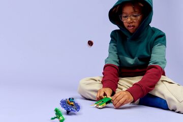 LEGO® Nya vs. Mutation Monster Spinner