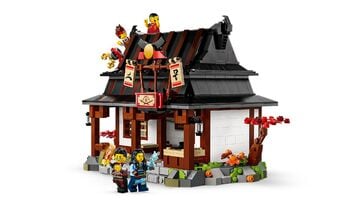 LEGO® Four Weapons Blacksmith 15th Anniversary