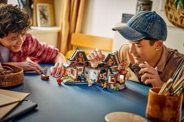 LEGO® Four Weapons Blacksmith 15th Anniversary