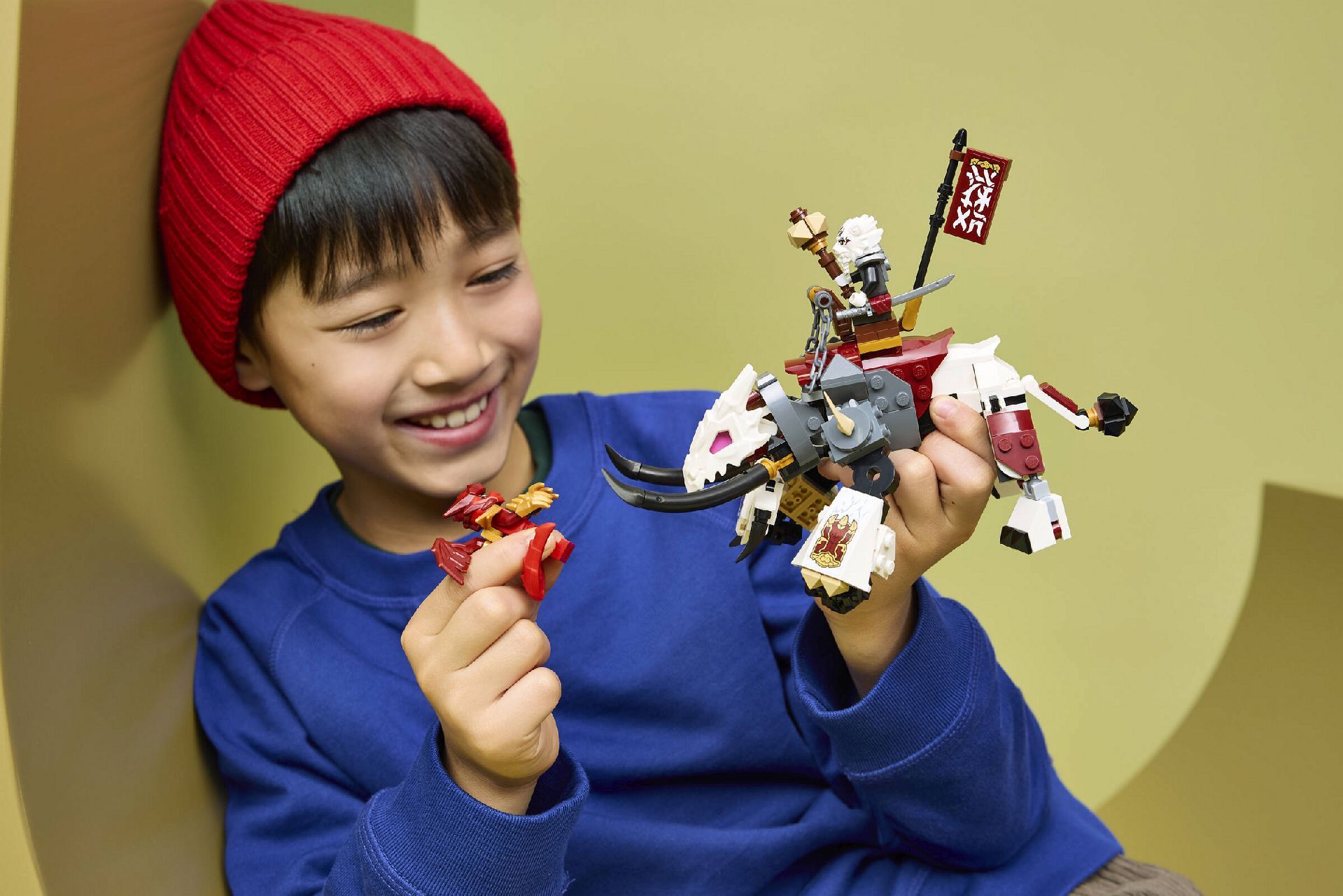 LEGO® Zilvar and Grimtak the Dragon Beast