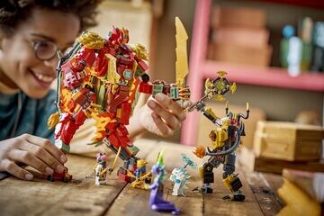 LEGO® Wyldfyre's Transforming Dragon Mech
