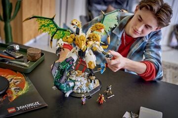 LEGO® Ultra Dragon Battle