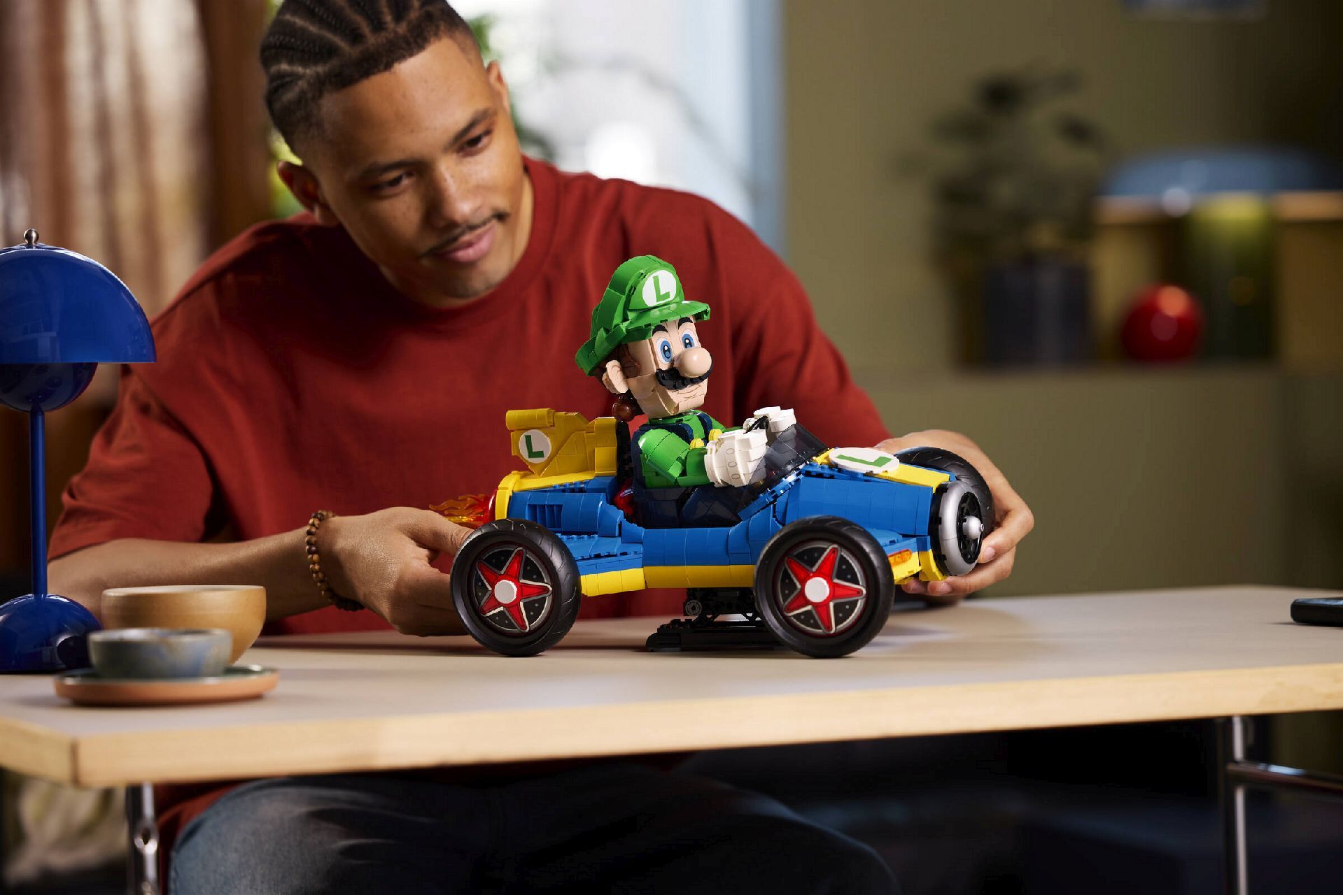 LEGO® Mario Kart™ – Luigi & Mach 8