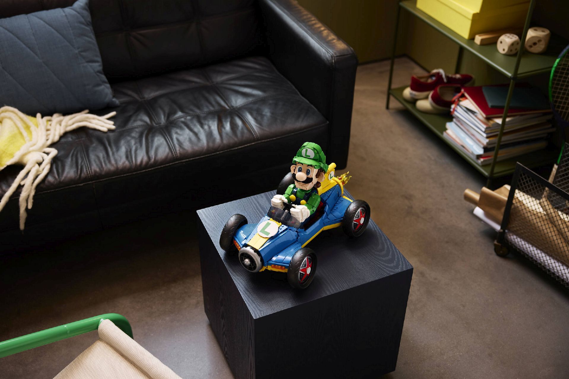 LEGO® Mario Kart™ – Luigi & Mach 8