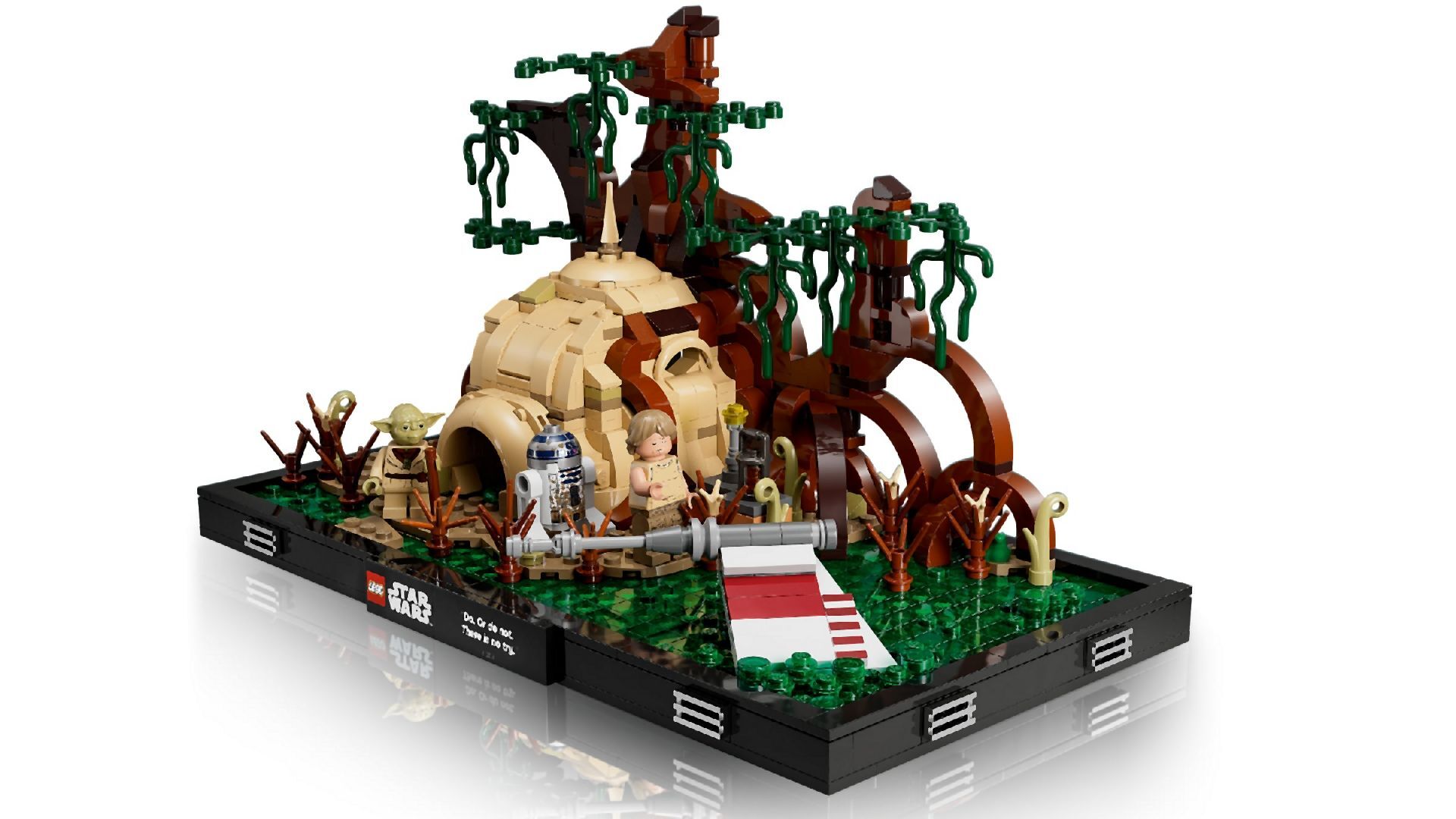 LEGO® Dagobah™ Jedi™ Training Diorama