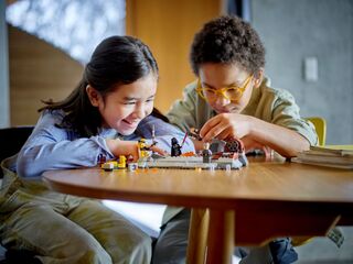 LEGO® Obi-Wan Kenobi™ vs. Darth Vader™