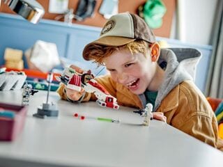 LEGO® BARC Speeder™ Escape